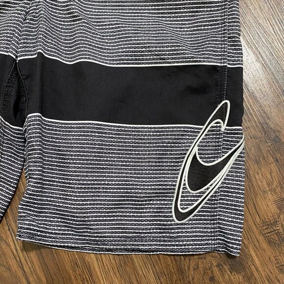 O’Neill Board Shorts Stripes Mens 31 - Picture 5 of 12